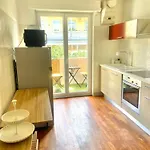 2parkings, 2min Petitevenise-xmarche * コルマール