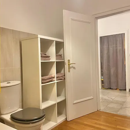2parkings, 2min Petitevenise-xmarche Appartamento *